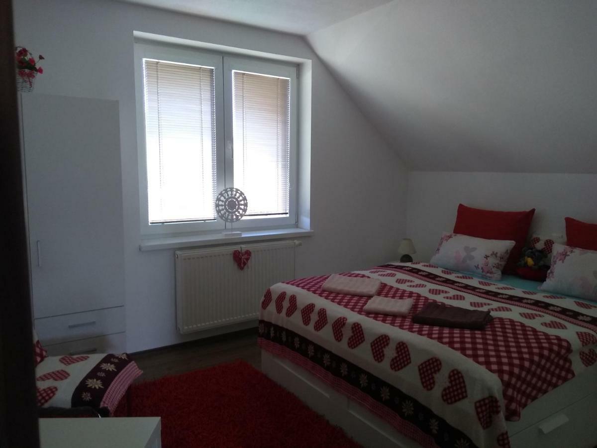 Apartman Lusy Vel'ka Lomnica Exterior foto